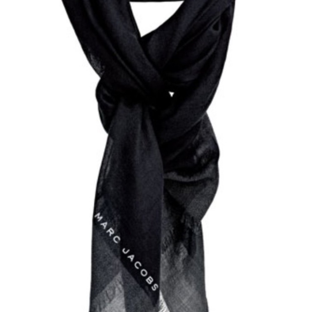LIMITED EDITION TARGET X MARC JACOBS scarf